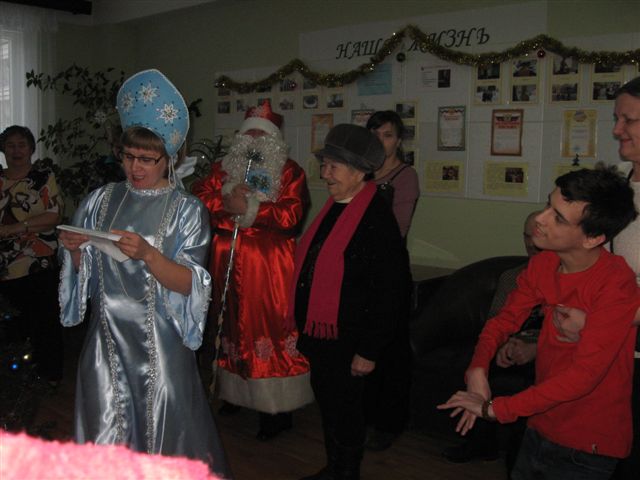 Праздничное гуляние состоялось в РГУ «Центр социального обслуживания населения Ленинского района»
